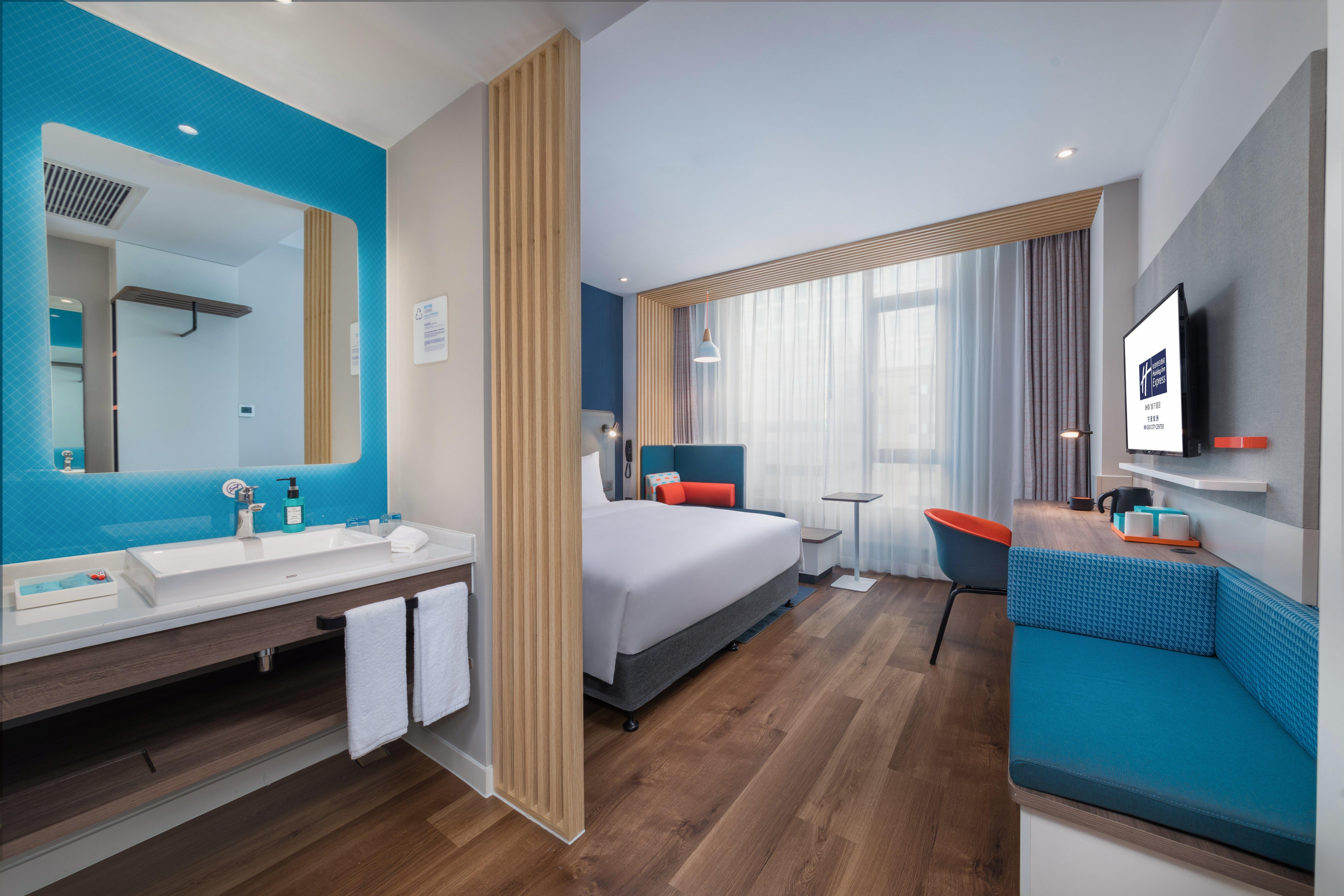 Holiday Inn Express Ningbo City Center By Ihg Eksteriør billede