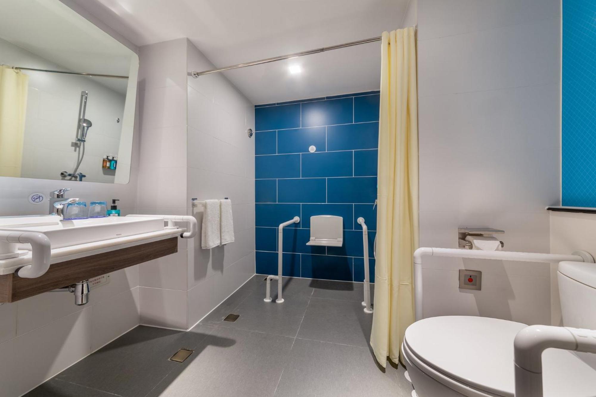 Holiday Inn Express Ningbo City Center By Ihg Eksteriør billede